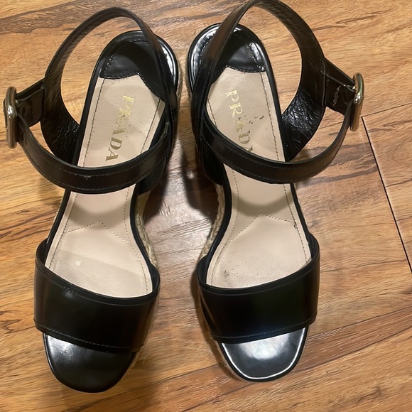 Sandals - Picture 5 of 8